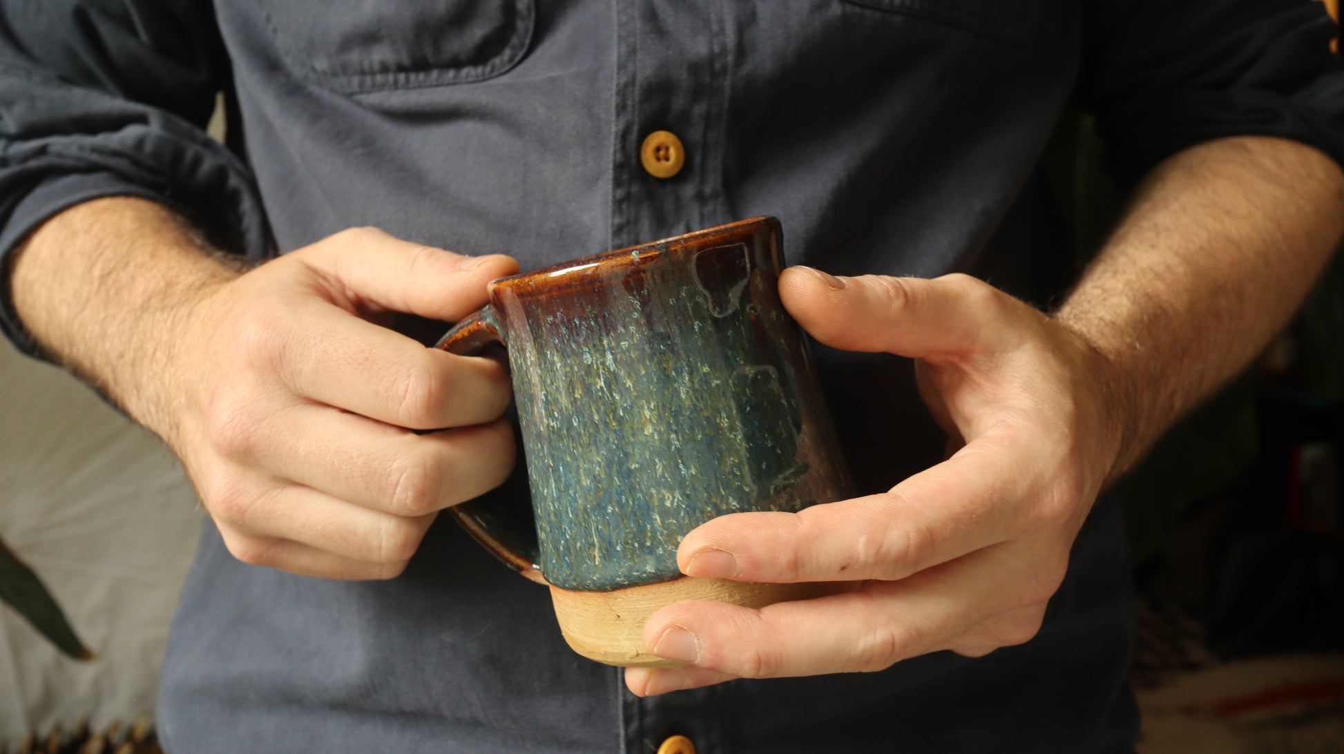 Mug, floating iron glaze