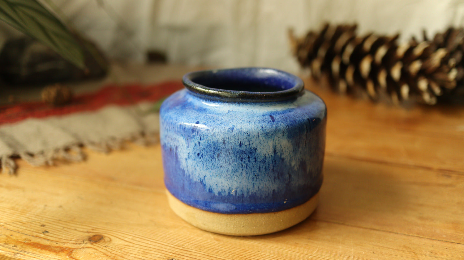 Straight sided jar, varigated blue glaze