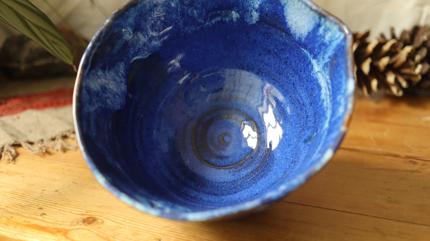 Nesting set of mixing bowls, blue glaze.