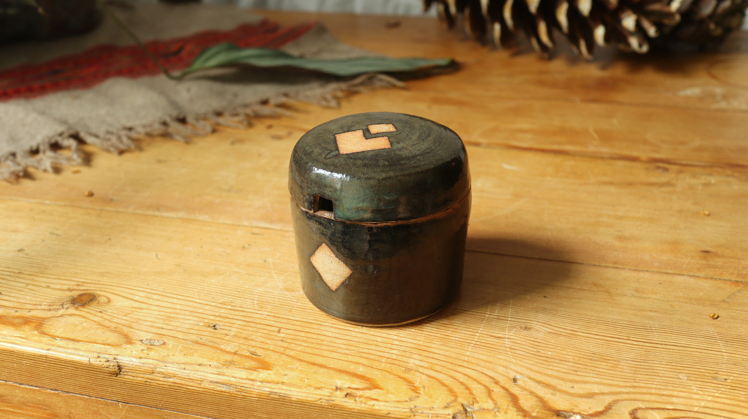 Spice shaker jars